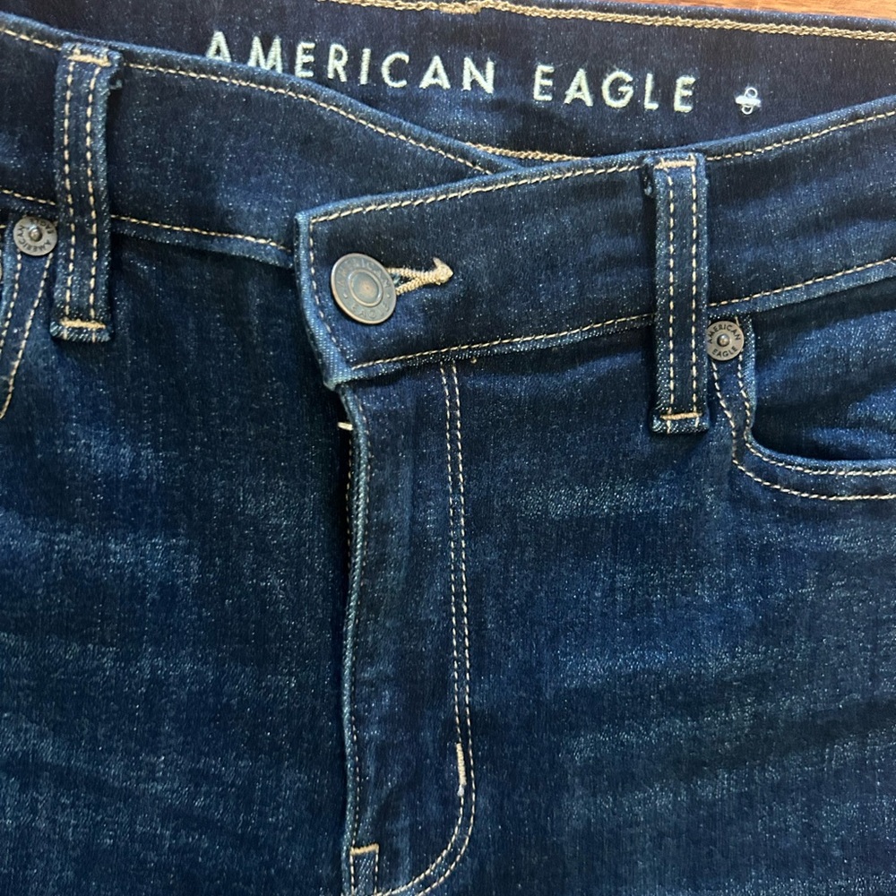 American Eagle Next Level Stretch Super Hi Rise Flare Jeans 4R - Picture 2 of 12